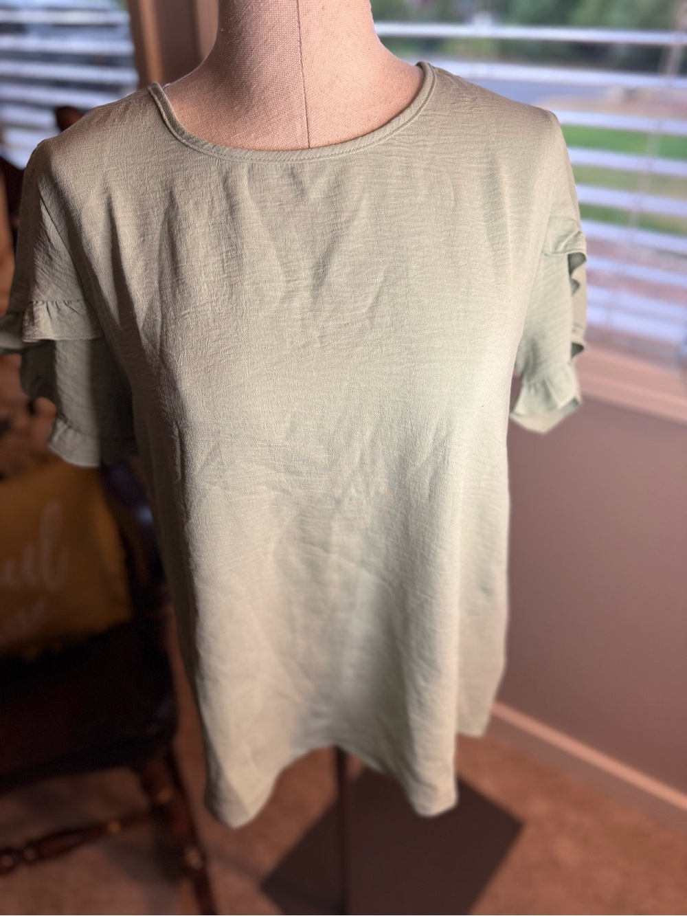Unk Light Sage Ruffle Sleeve Blouse